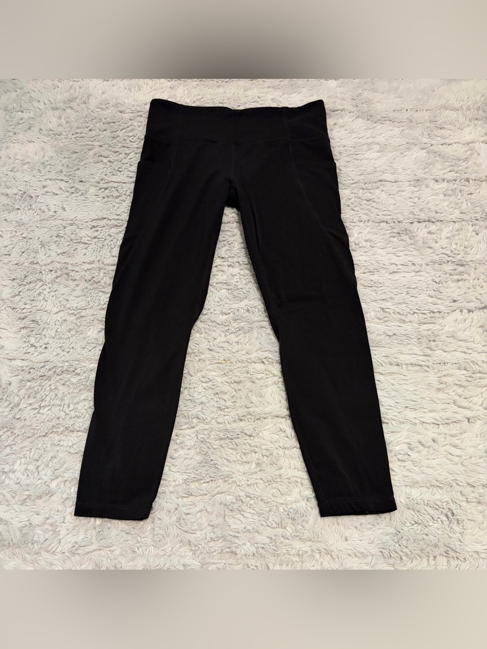 Athleta 3/4 length black leggings - Ankle